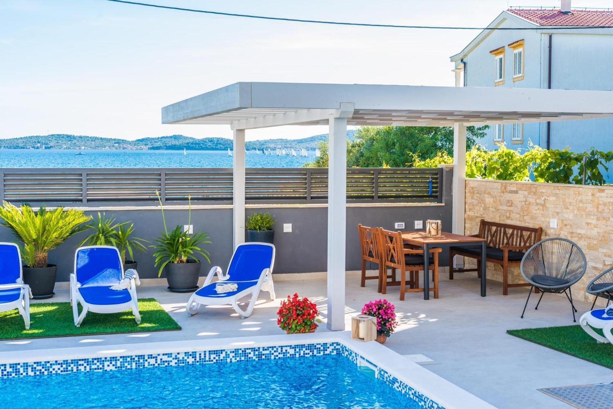 Luxury Home Polo Бибине Екстериор снимка