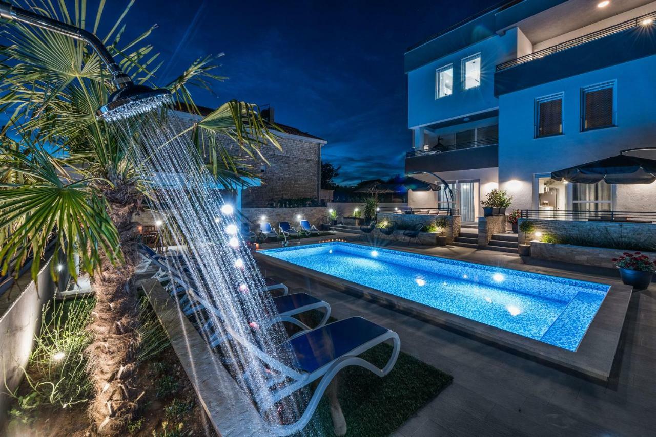 Luxury Home Polo Бибине Екстериор снимка